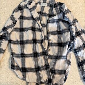 Womens Black and White Plaid Shirt